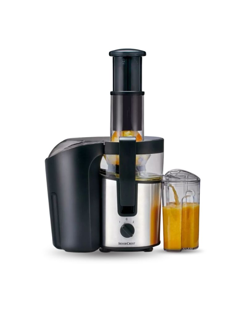 Silver Crest Juicer 800 W extracting orange juice into 1 L container with stainless steel body and black top